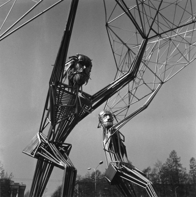 Monument in Petrozavodsk