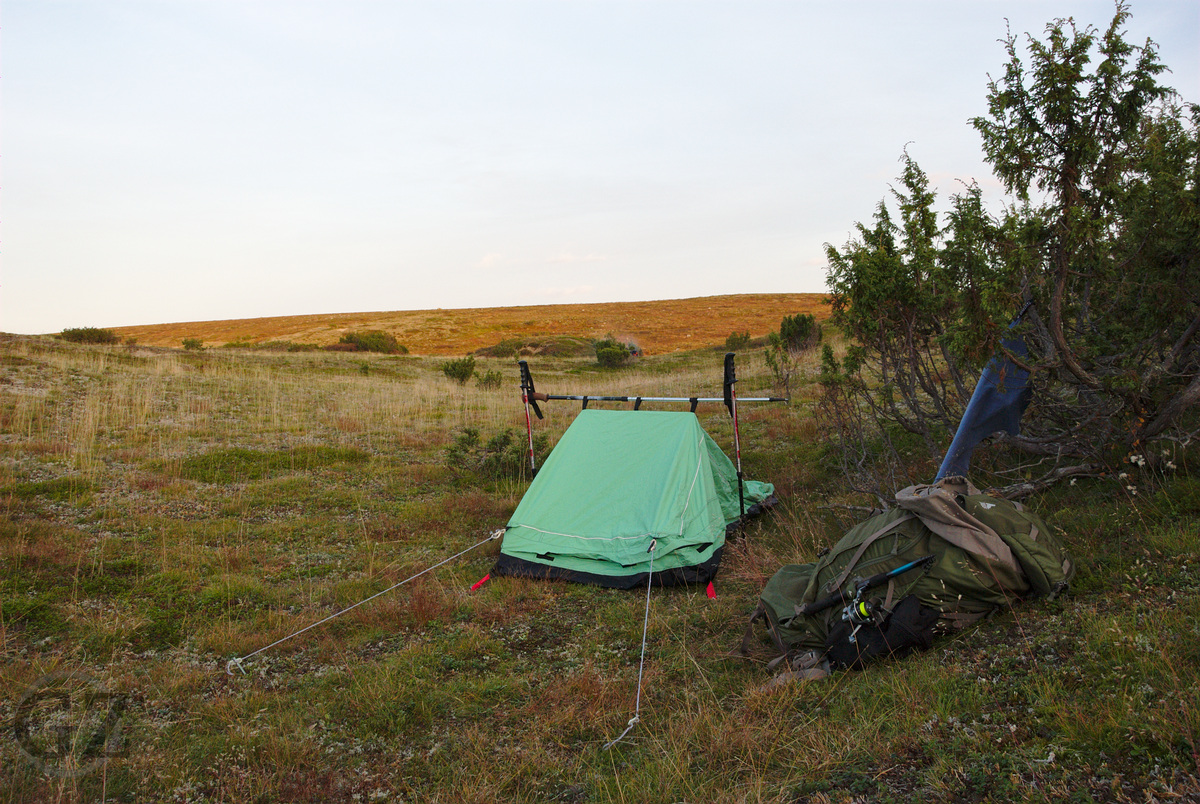 Campsite on Sáhpánoaivi