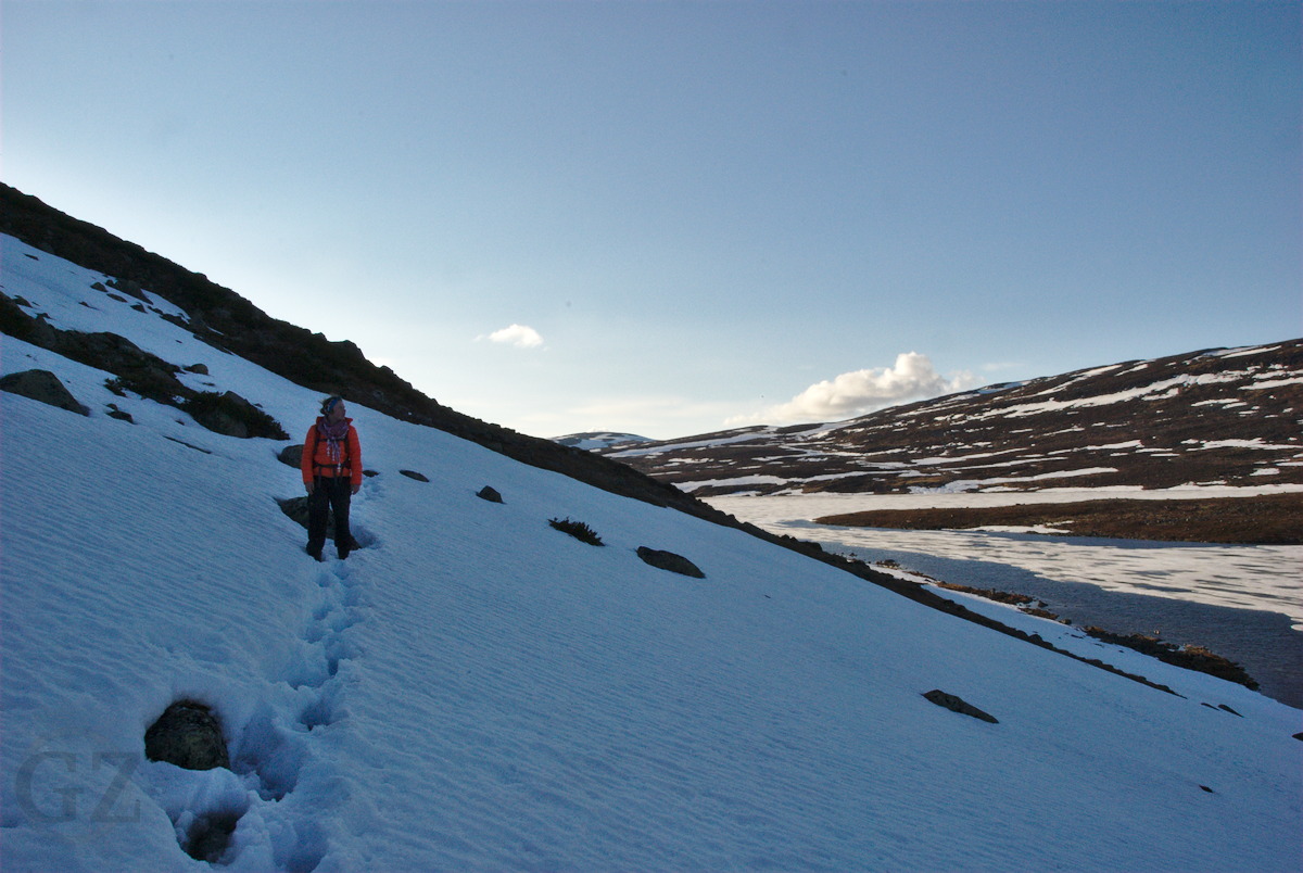 Hike around Saana