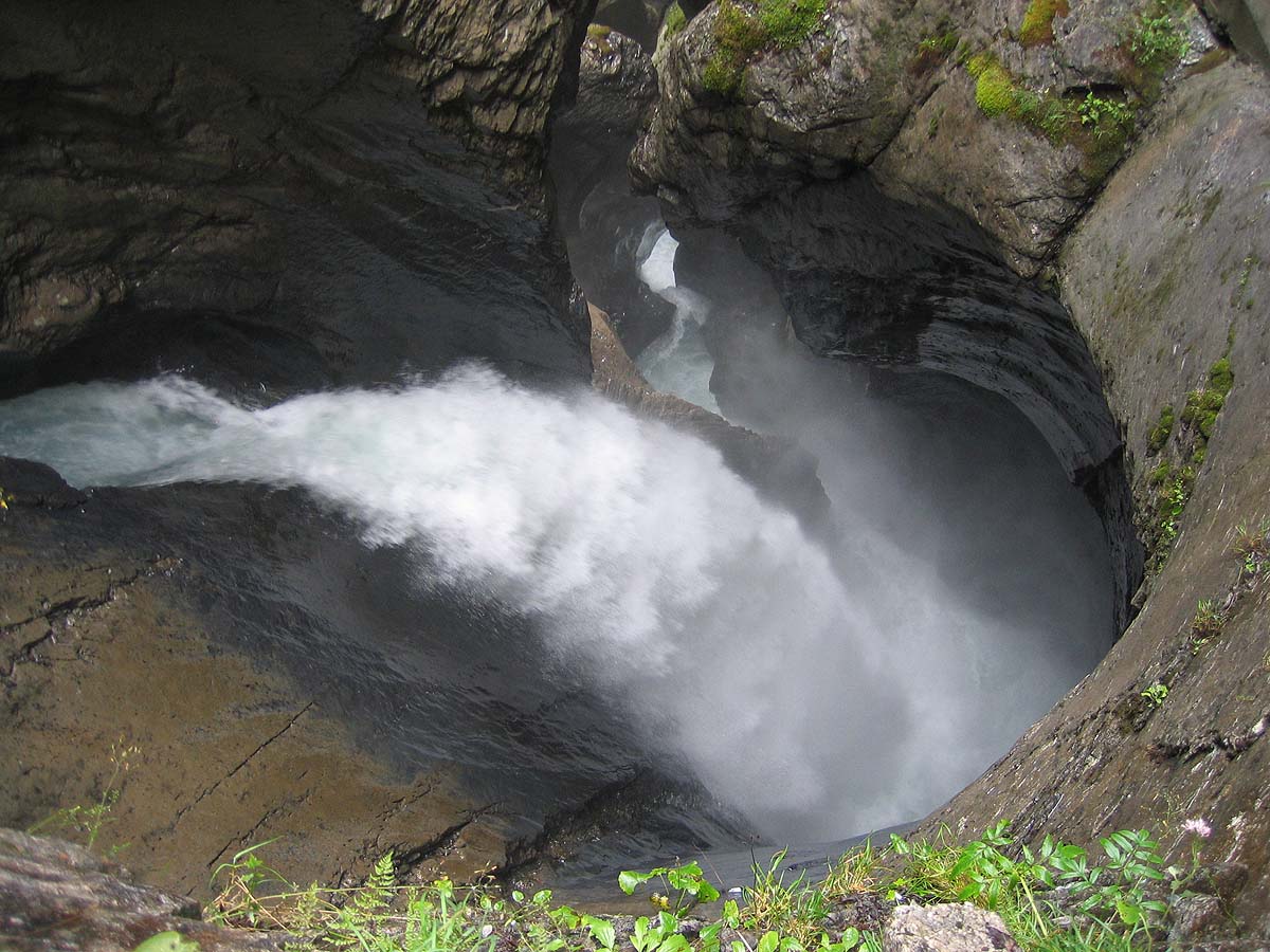 Trümmelbach Falls